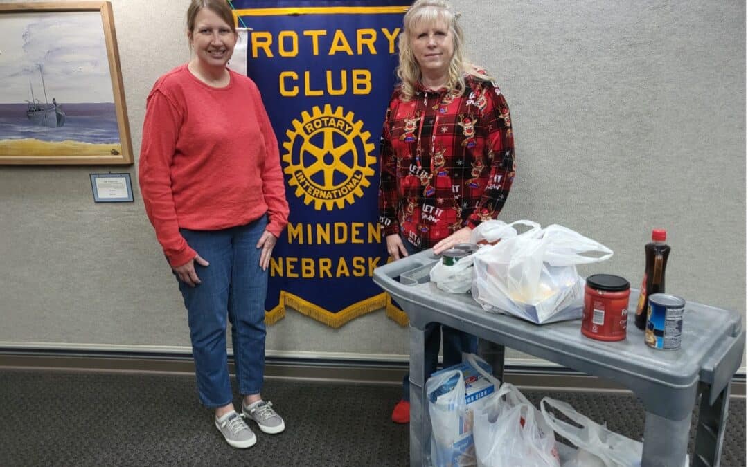 Rotary Club of Minden Donates Food to the Closet and Food Pantry of Minden